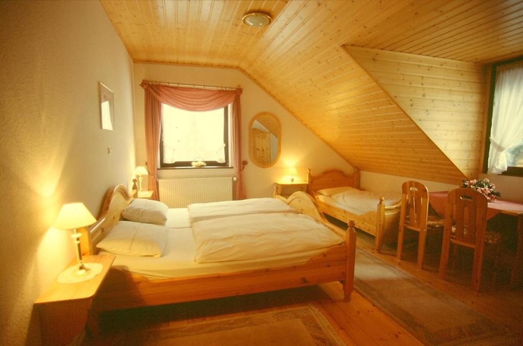 Hotel Landgasthof Simon Waldrach Szoba fotó