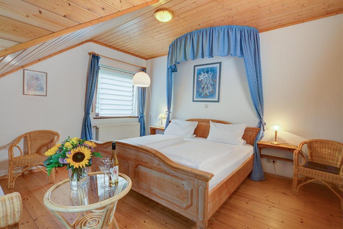 Hotel Landgasthof Simon Waldrach Kültér fotó