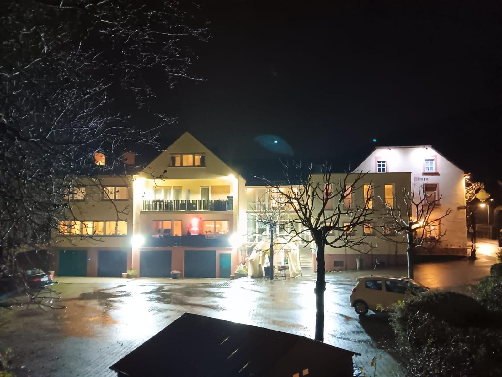 Hotel Landgasthof Simon Waldrach Kültér fotó