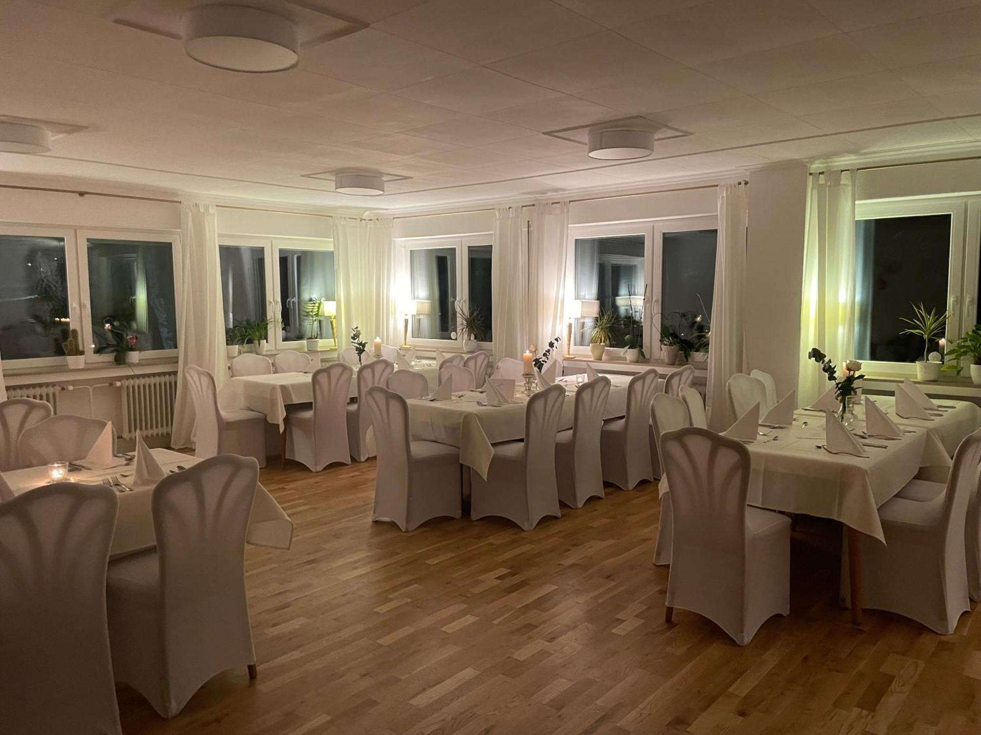 Hotel Landgasthof Simon Waldrach Kültér fotó